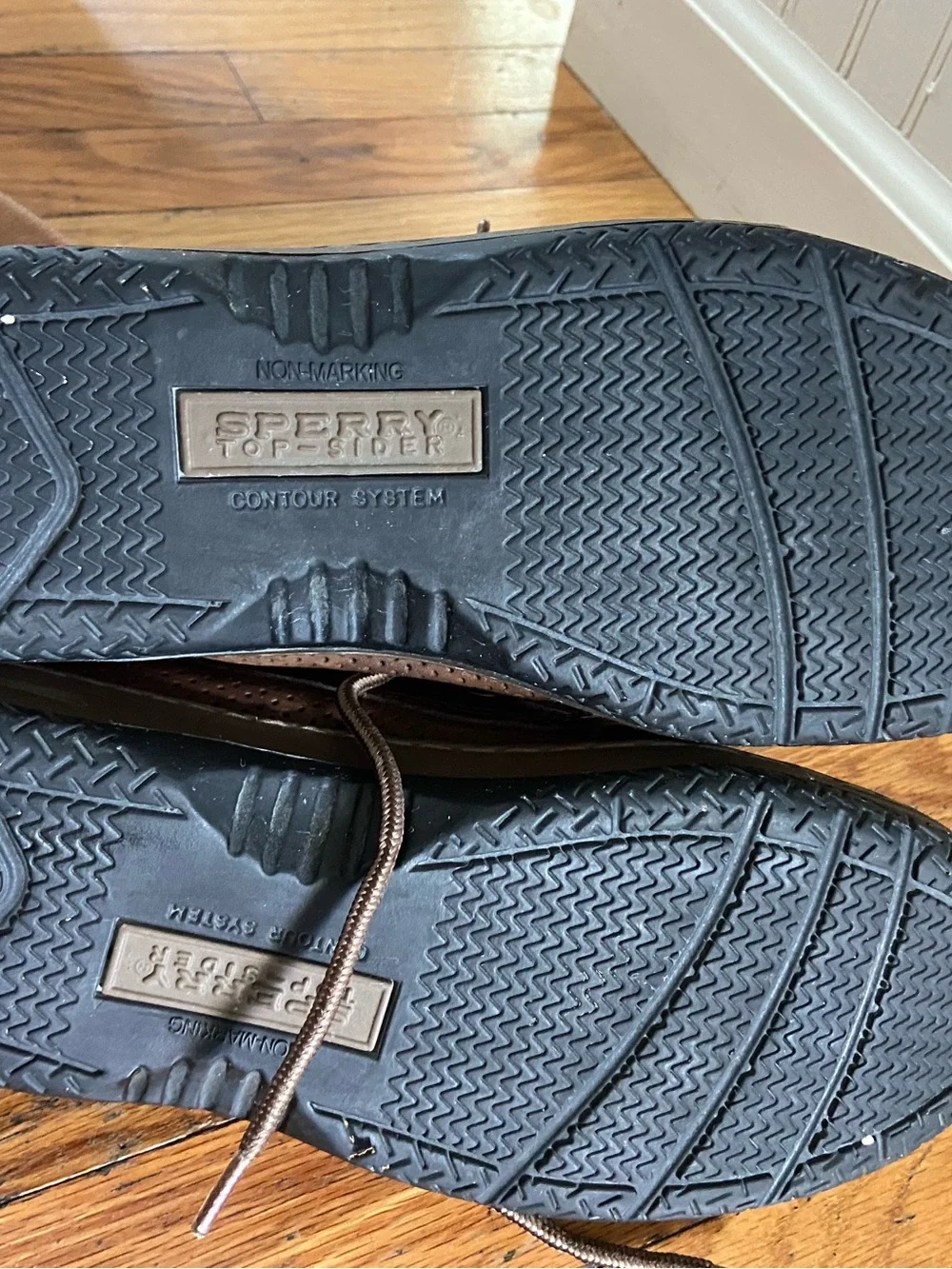 Sperry billfish 3 eye waterproof Brown Leather Boat Shoes 8.5